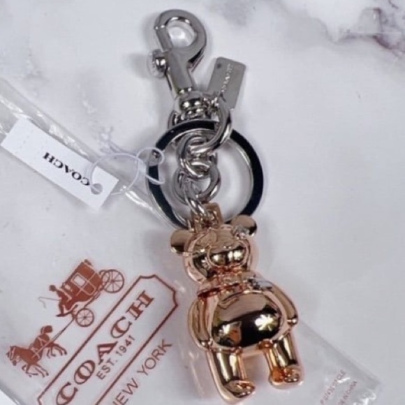 COACH Classic Metal Rose Gold-Tone 3D Bear Bag Purse Charm Keychain NEW NWT/NIP - Picture 1 of 6